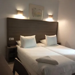 2* Szálloda Du Globe 18