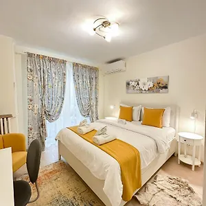 Sunrise Center , Бухарест Румыния